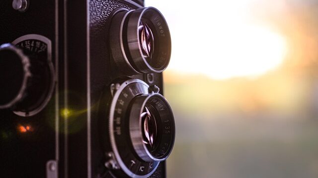 画素数・Gセンサー記事、冒頭のリード画像