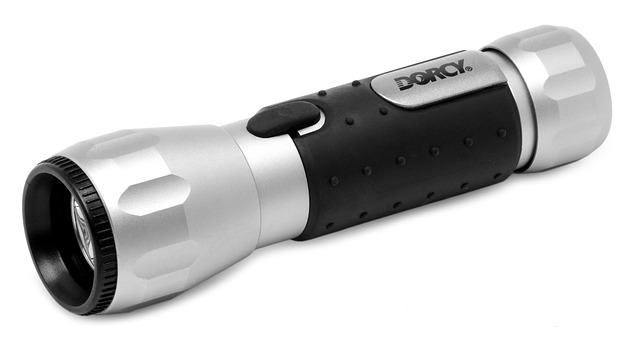 flashlight radio emergency tools
